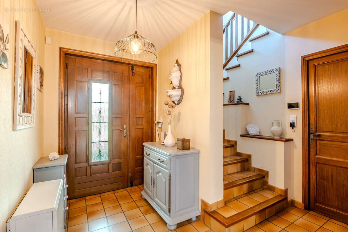 Maison 122 m² à Publier  - photo 6