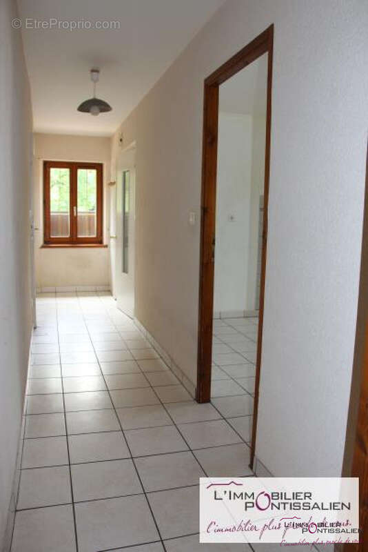 Appartement à BONNEVAUX