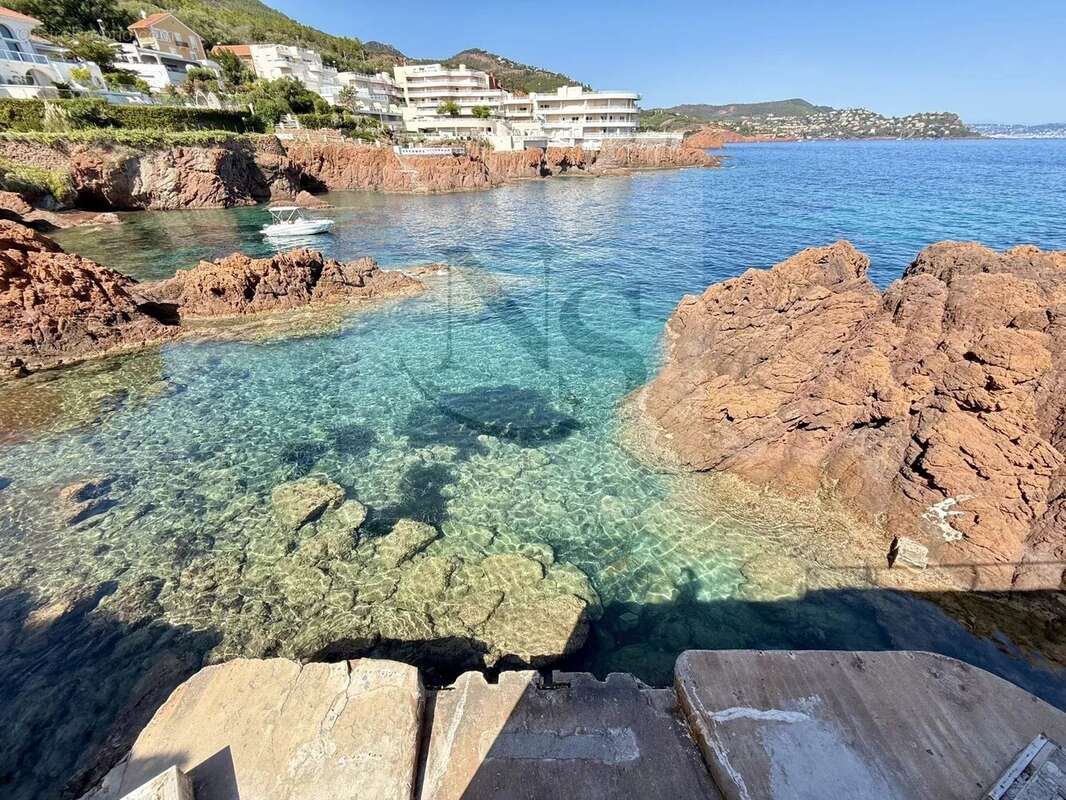 Maison à THEOULE-SUR-MER