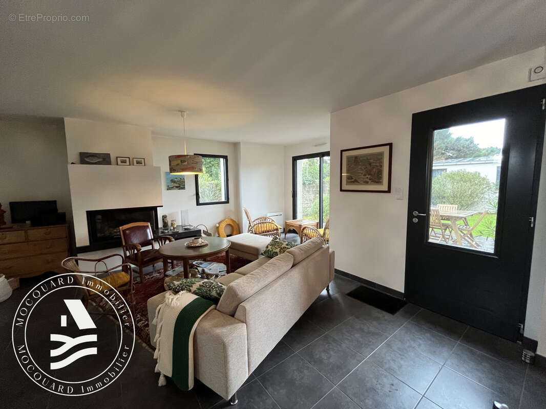 Maison à LOCMARIAQUER