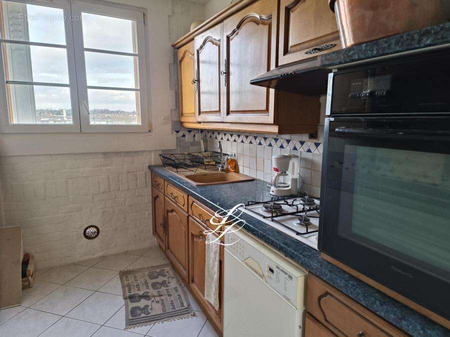 Appartement à ALLONNES