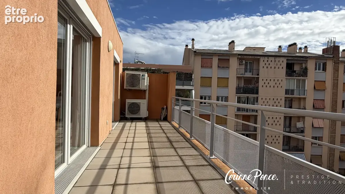 Nimes centre quartier montaury p4 114m2 ascenseur parking prive et terrasse propose par corinne ponce immobili - photo 11