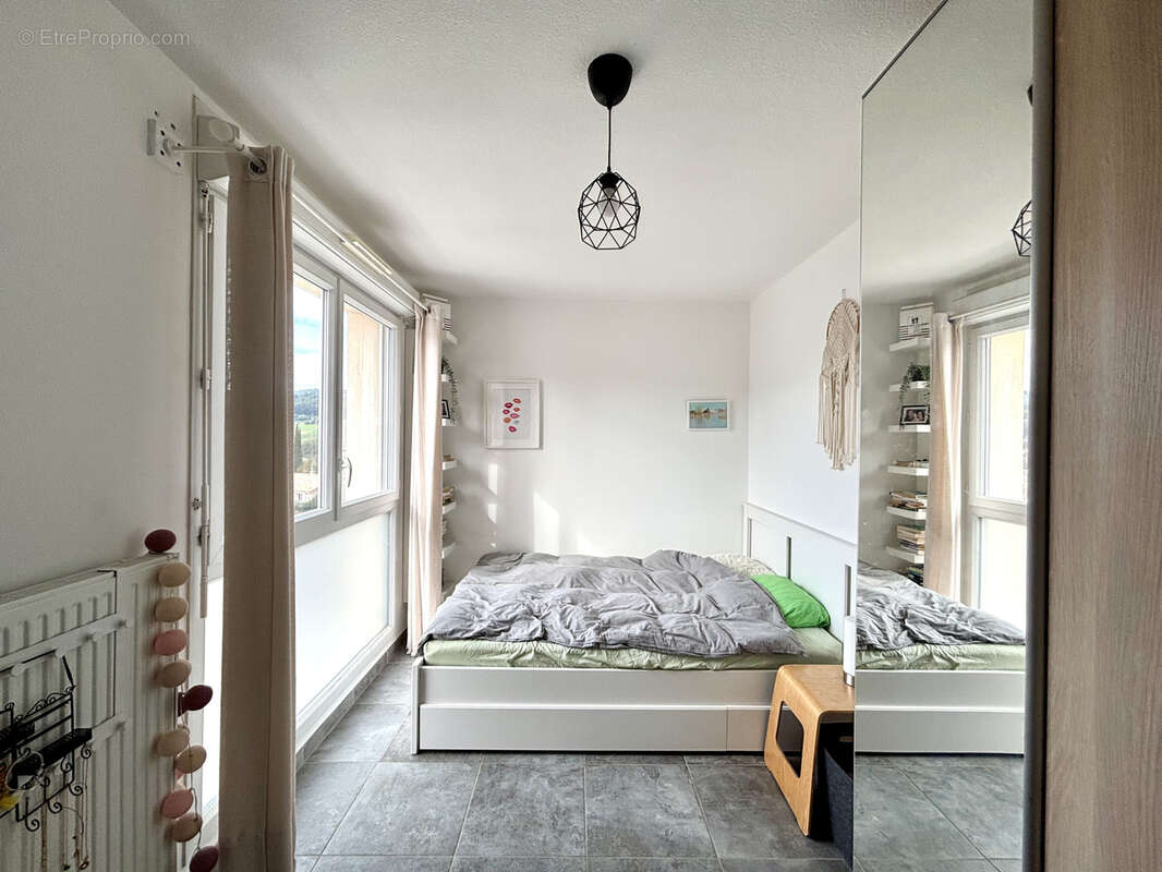 Maison à LE CASTELLET