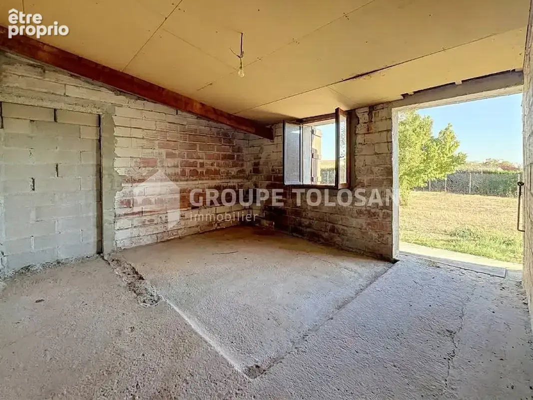 - Maison sur terrain 472m2 - photo 6