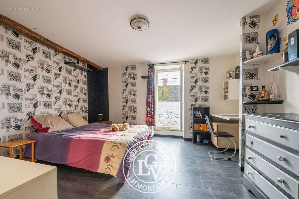 Maison à MILLY-LA-FORET