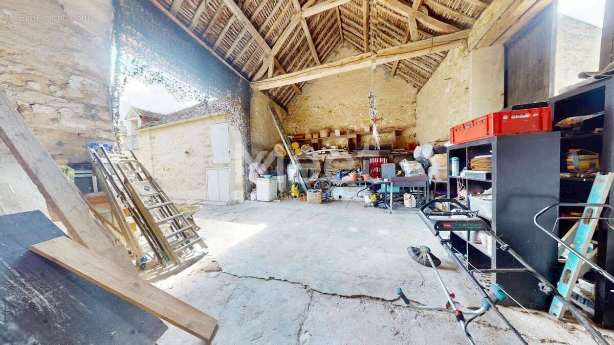 Maison à ESMANS