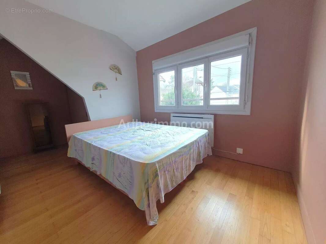 Maison à RIS-ORANGIS