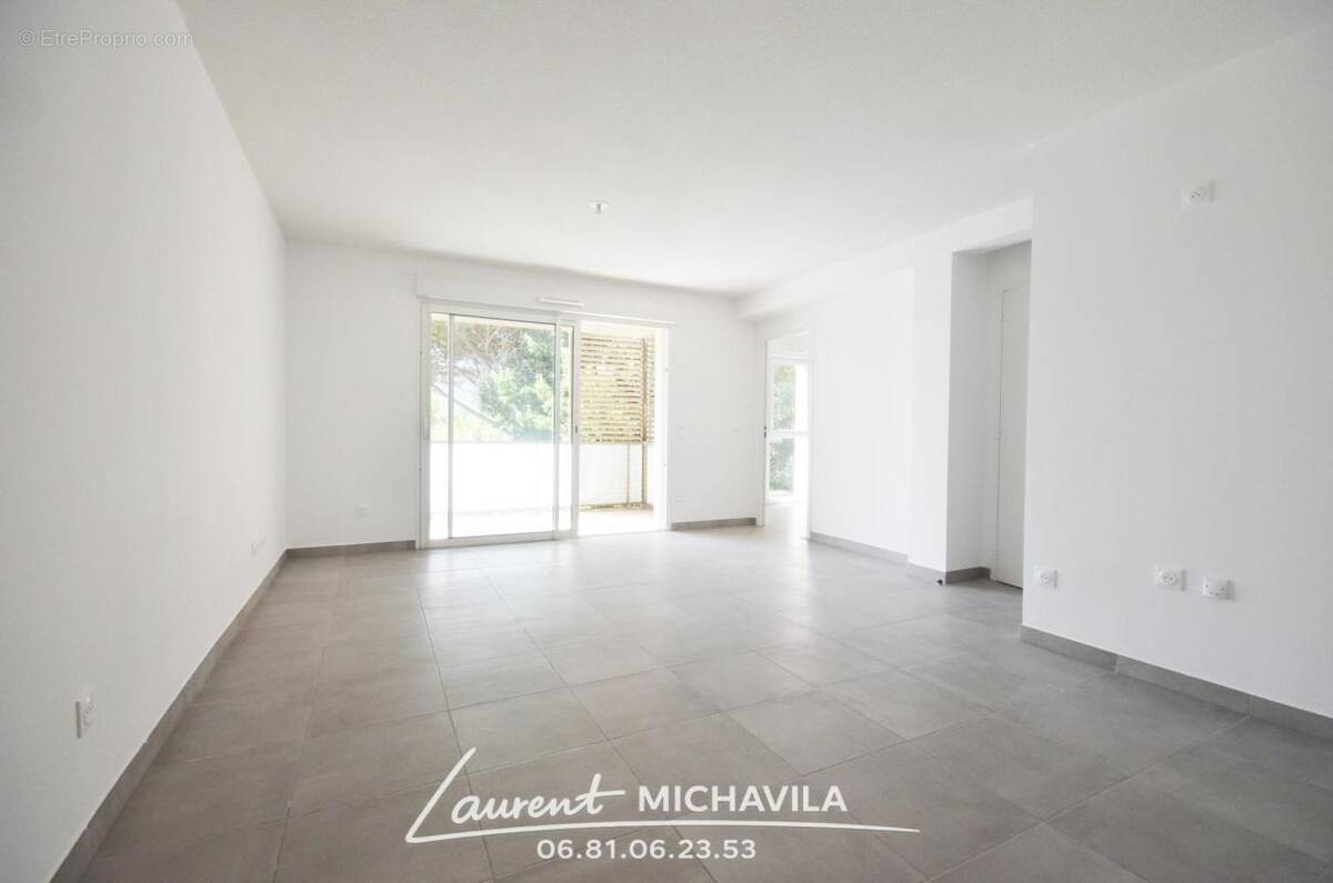 Appartement à VIAS