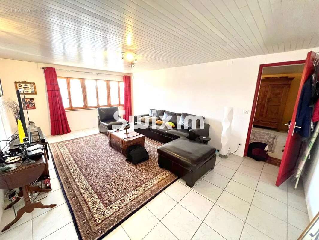 Maison à SAINT-GERMAIN-DU-BOIS