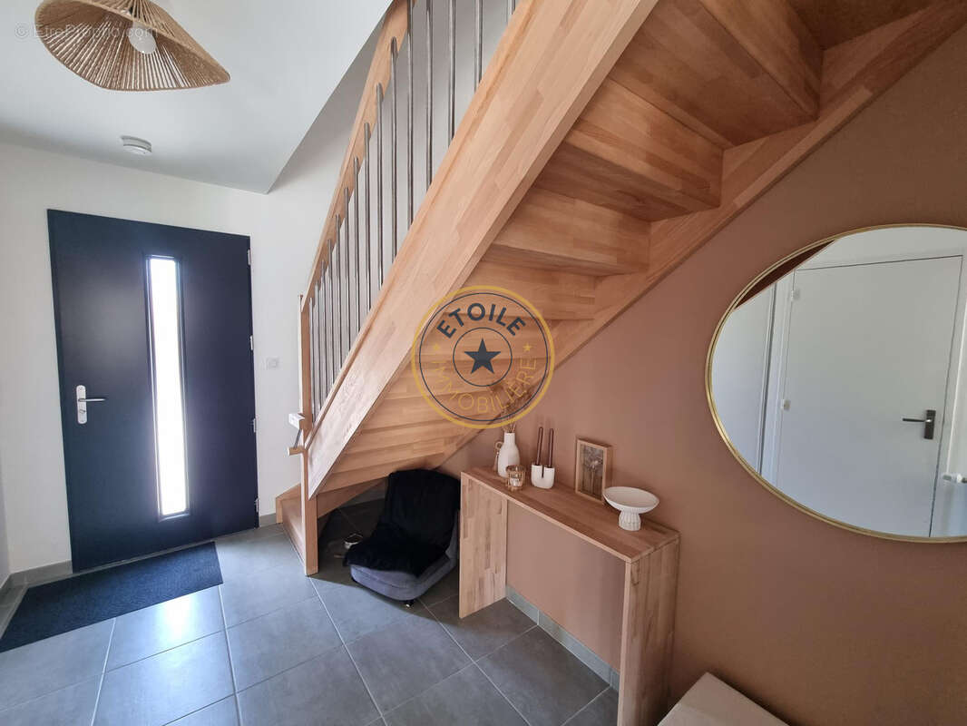 Maison à MURS-ERIGNE