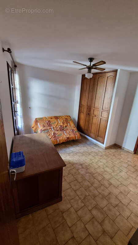 Maison à SAINT-GUILHEM-LE-DESERT