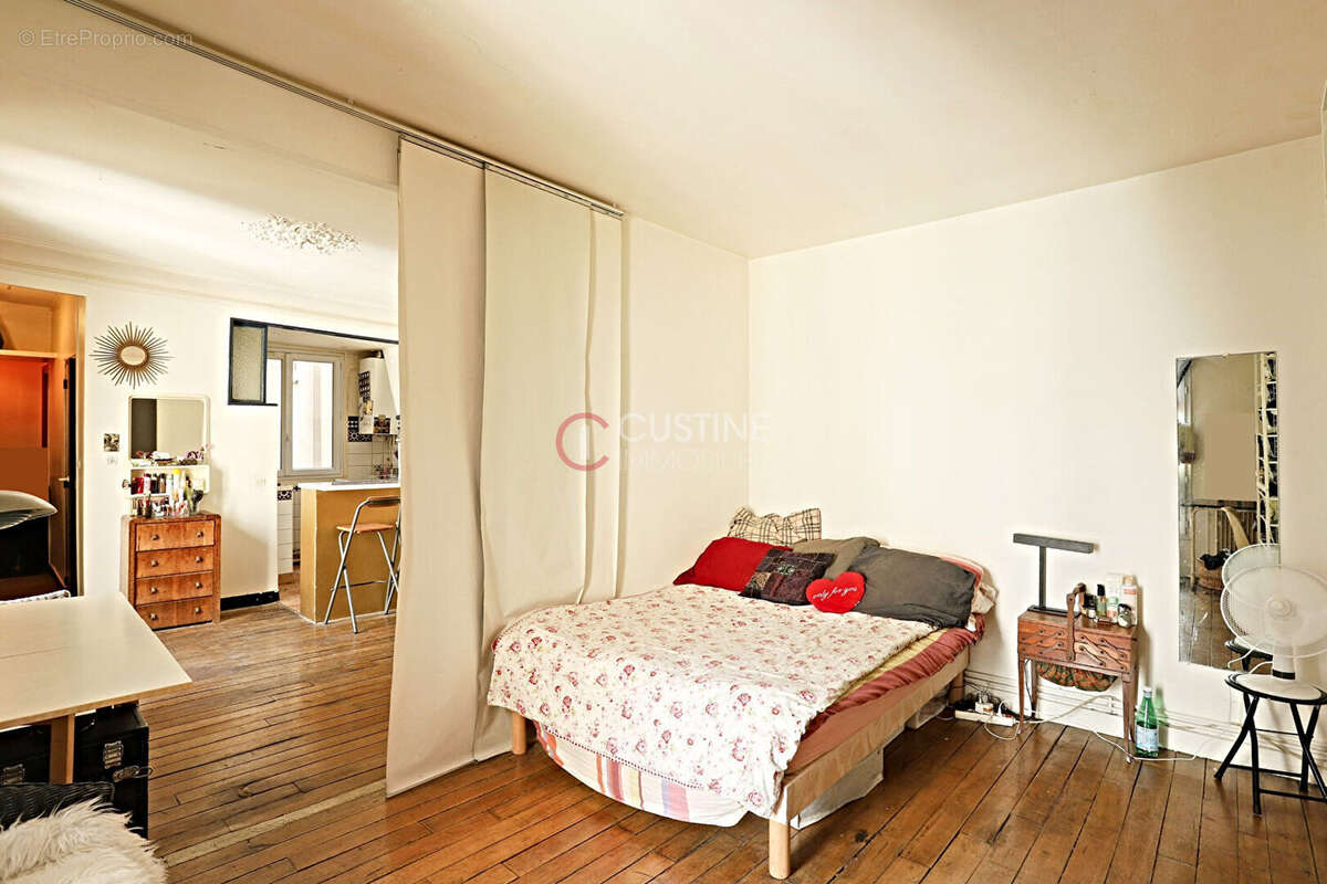 Charmant 2pièces au calme absolu - 3ème étage sur cour - Paris 18e - vendu loué 750  charges comprises - photo 6