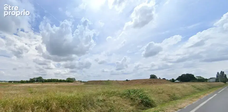 Terrain à SORIGNY