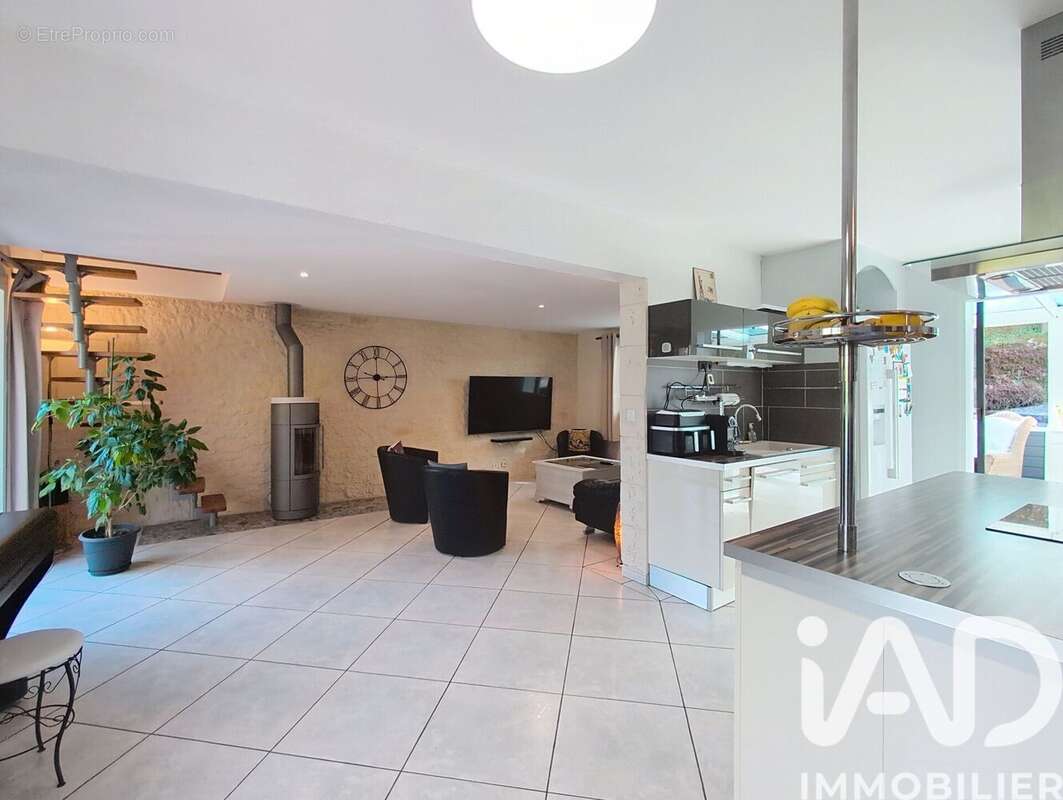 Photo 5 - Maison à TABANAC