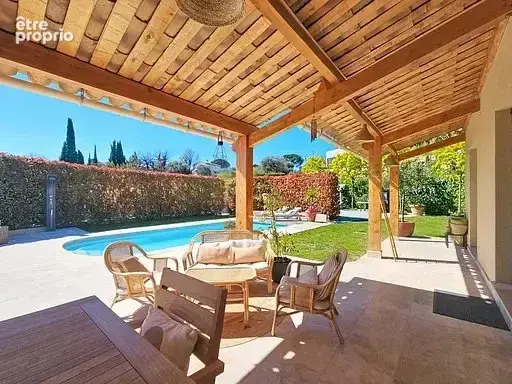 Photo Maison à La Gaude au prix de 1 150 000€