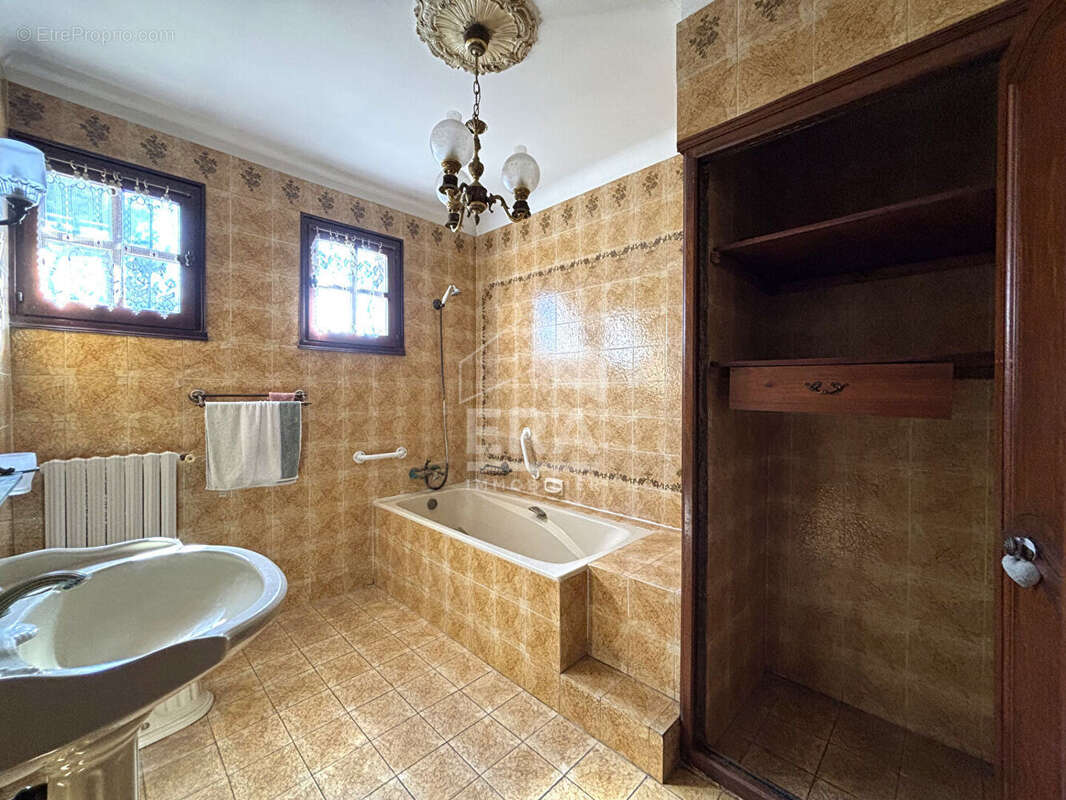 Maison à PORT-DE-BOUC