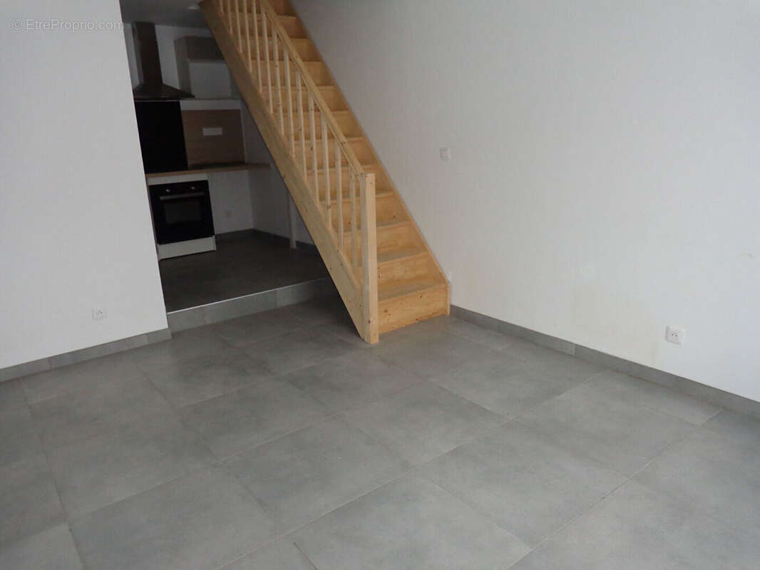 Appartement à COLOMBEY-LES-BELLES