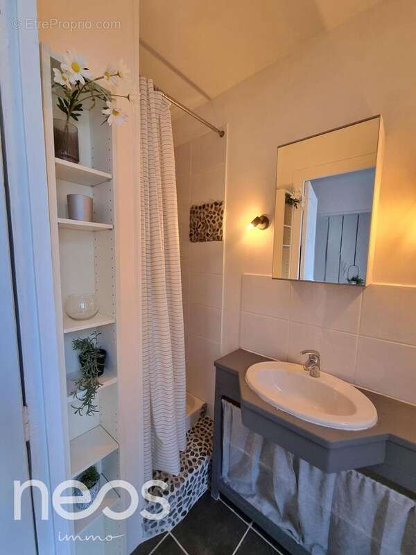 Appartement à PARIS-20E