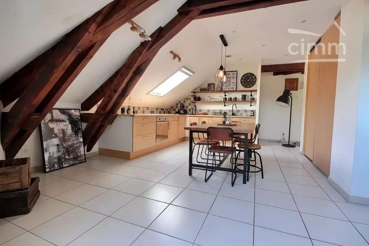 Appartement à VILLARD-BONNOT