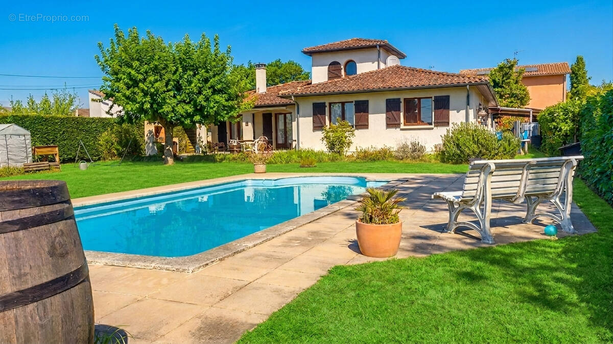 Maison à LE TAILLAN-MEDOC