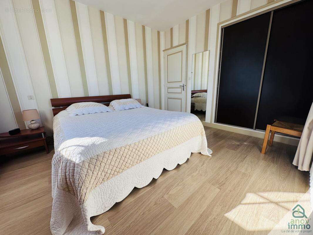 Maison à CHATEAUNEUF-SUR-CHARENTE