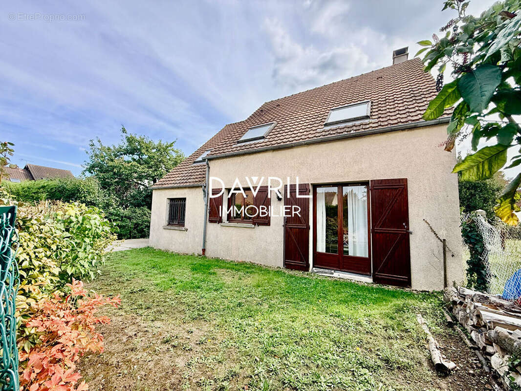 Maison à CONFLANS-SAINTE-HONORINE