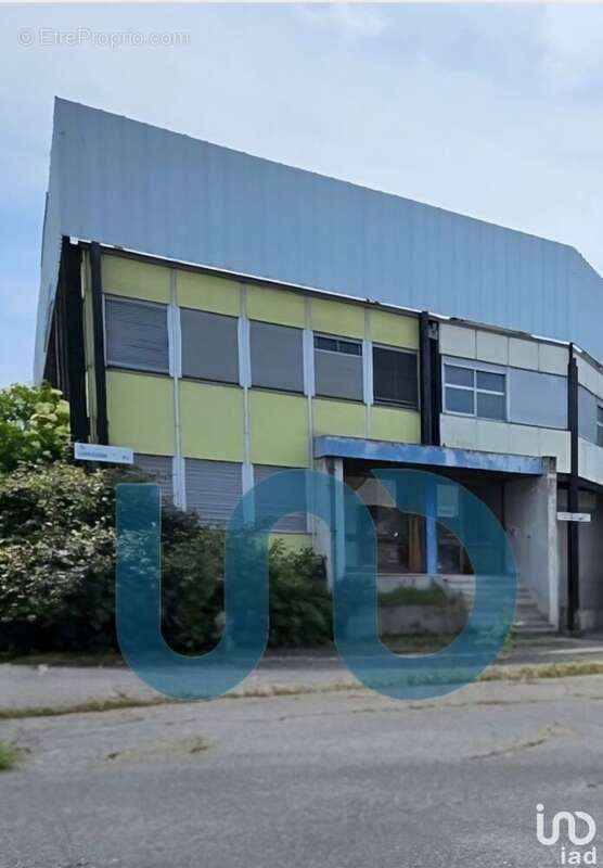 Photo 4 - Commerce à AMILLY