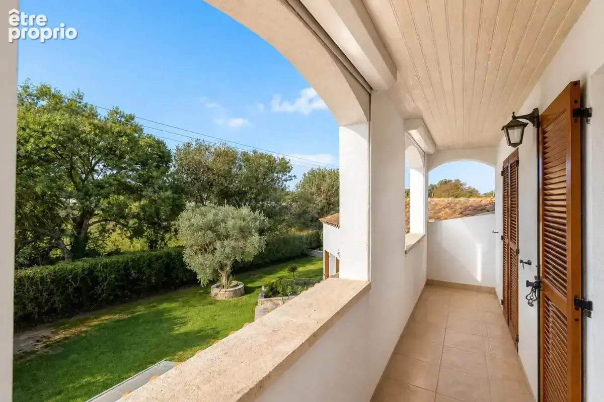 Maison de 7 pièces de 186 m² avec piscine à Saint-Victoret - photo 14
