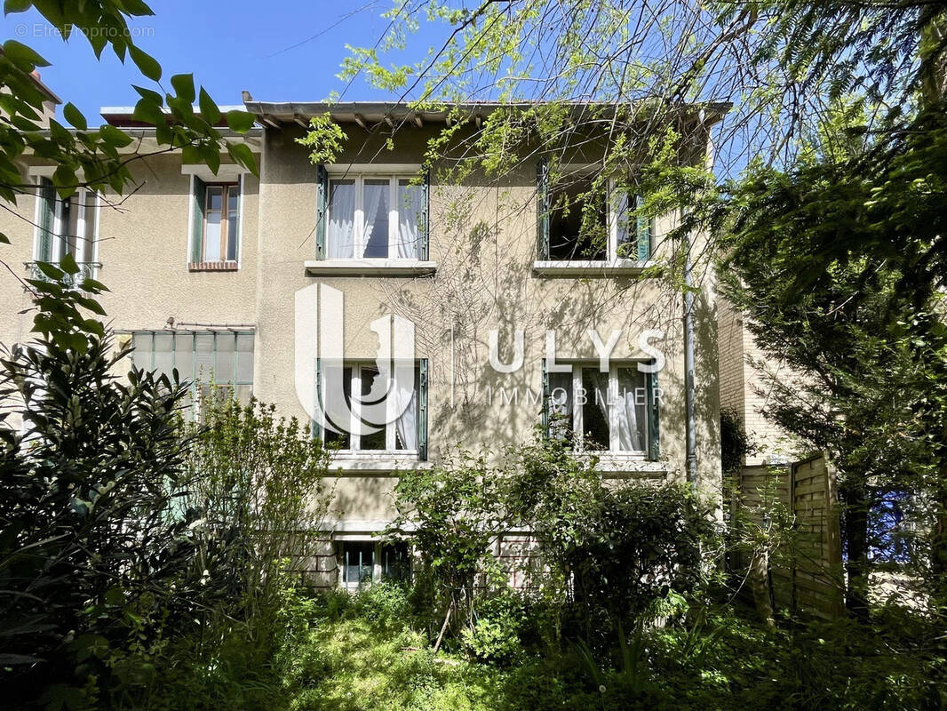 Maison à COLOMBES