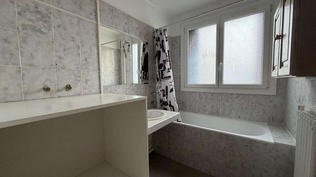 Appartement à LIVRY-GARGAN