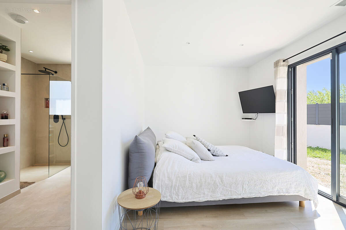 Maison à PUGET-VILLE