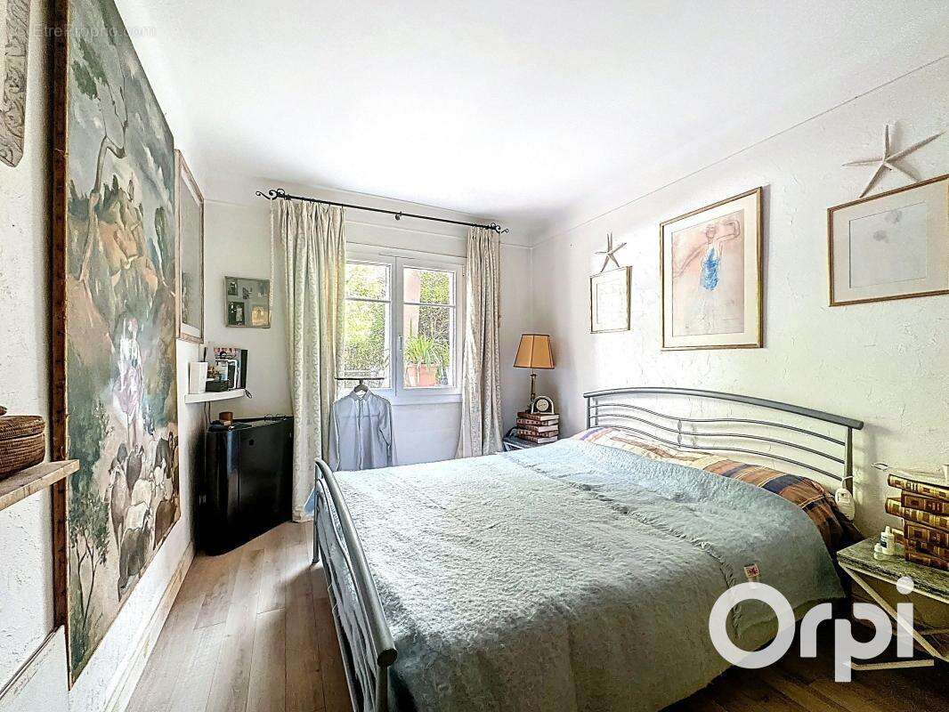 Appartement à VILLENEUVE-LOUBET