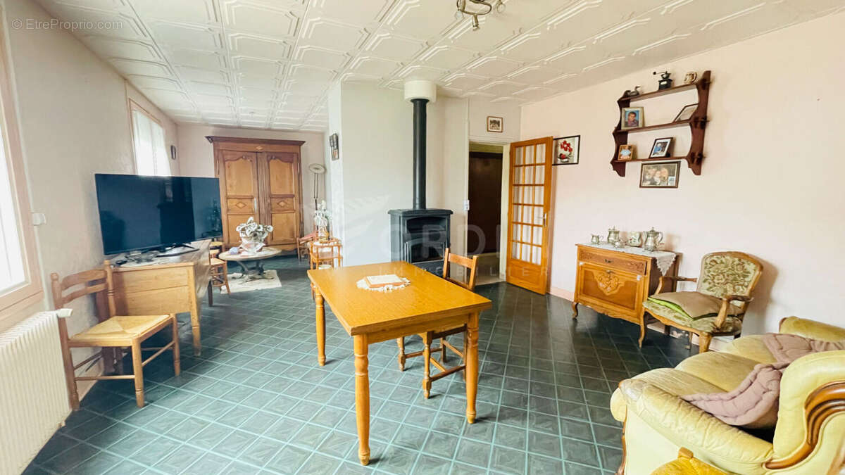Maison à CHABLIS