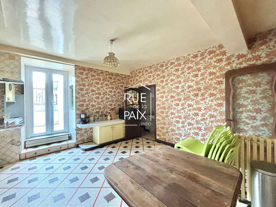 NOUVEAUTE - Maison à Parthenay proche des commodités - photo 4