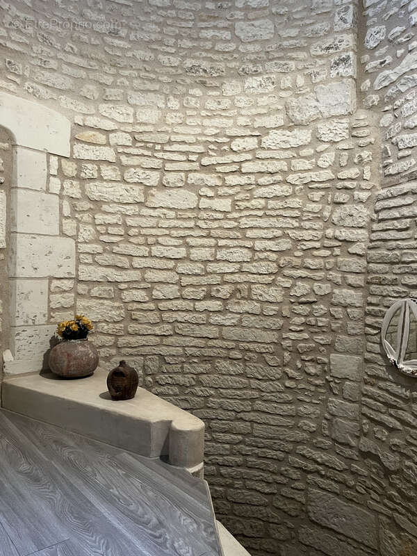 Maison à MIREBEAU