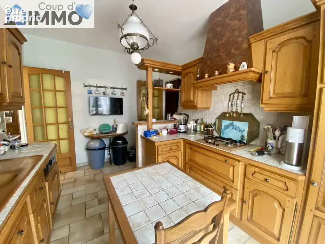 Maison 6 pièces + appartement 214m2 - photo 2