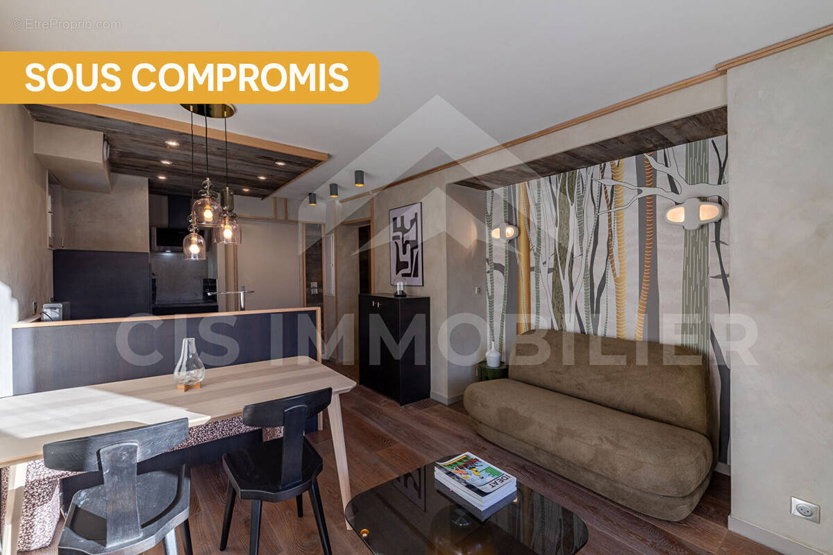 Appartement à LES ALLUES