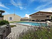 Photo 1 - Maison à ANGLIERS