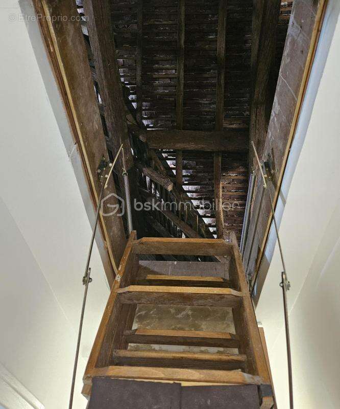 Maison au coeur de LA-CROIX-DU-PERCHE (28480) - photo 11