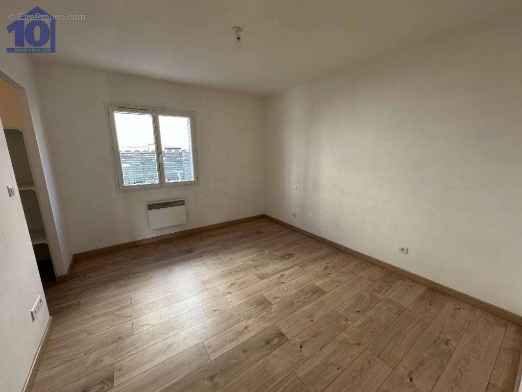 Maison à COLOMBIERS