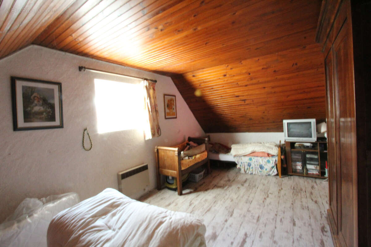 Maison à DOMPIERRE-SUR-NIEVRE