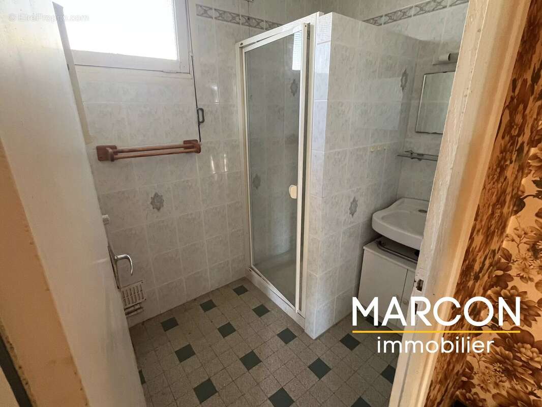 Vente maison secteur crocq - proche commerces - photo 8
