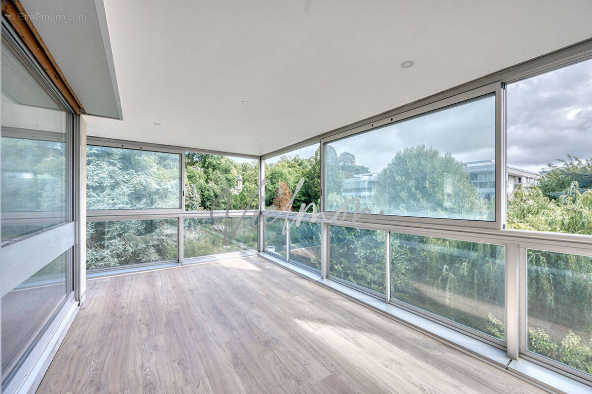 Appartement à LE CHESNAY