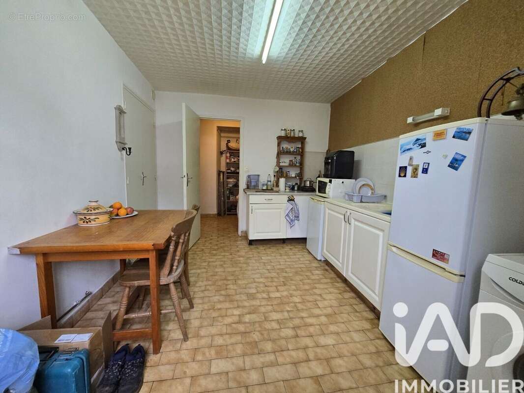Maison 90 m² à Chaunay  - photo 2