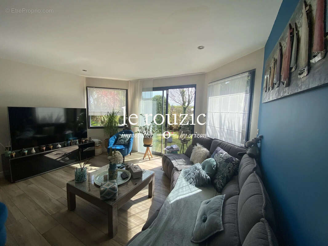 Maison 157 m² à Saint-Ave  - photo 7