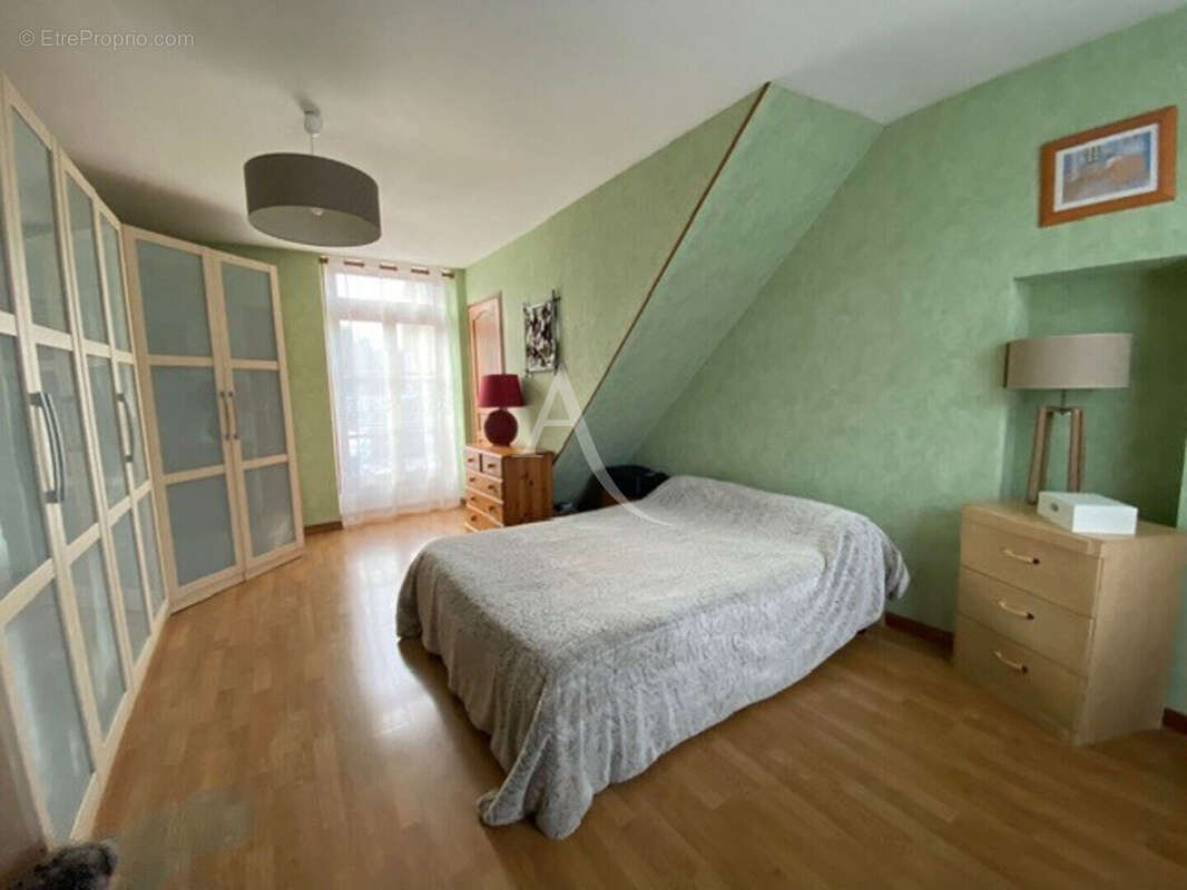 Maison à MITRY-MORY