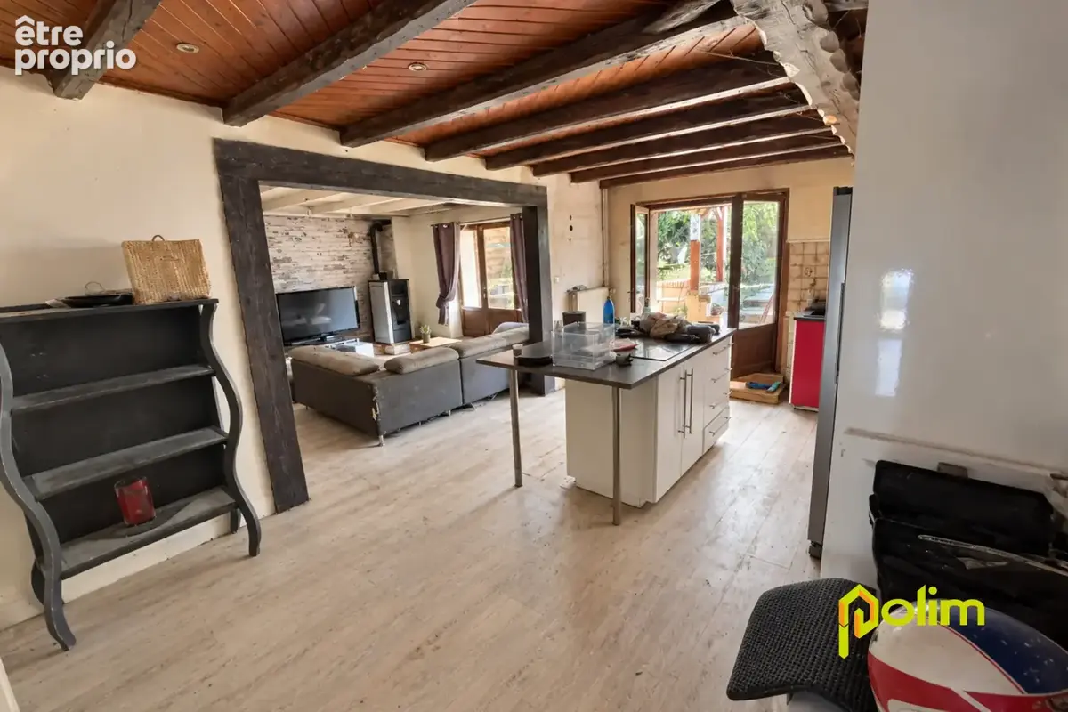 Maison de village à rénover   168 m2   Garage, terrasse et jardin - photo 5