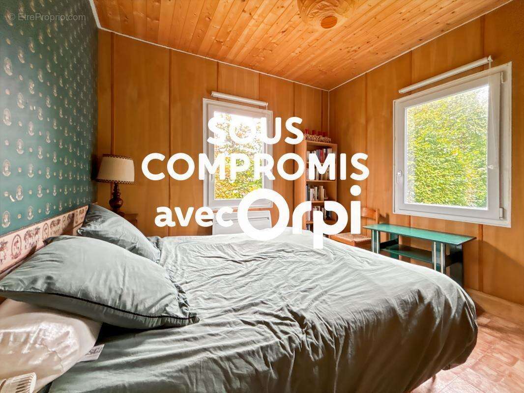 Maison à LA CAPELLE-LES-BOULOGNE