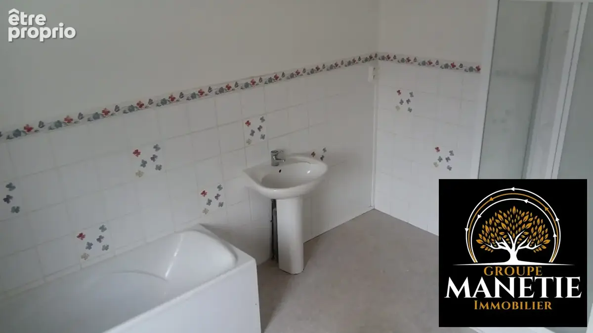 Appartement 294 m² à vendre à Ecourt-Saint-Quentin (62860) - photo 7