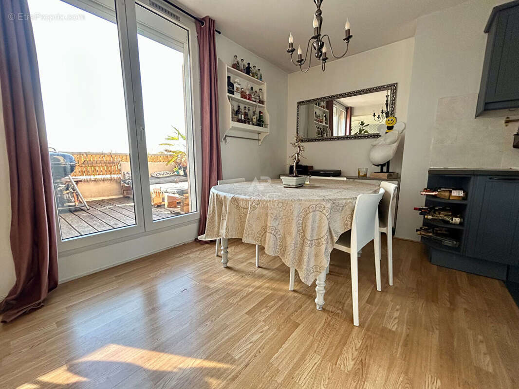 Appartement  ACHERES 3 pièce(s) 74 m2 - photo 2